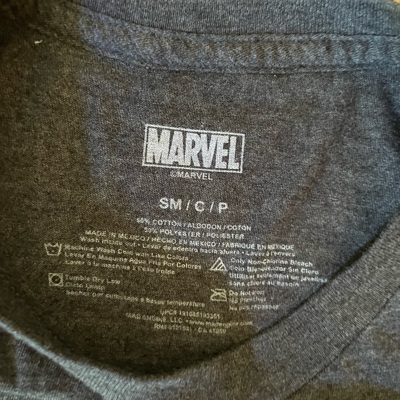 Marvel Men's Team-Ups Group Shot Superheroes T-Shirt, Size Small, NWOT - Picture 4 of 4